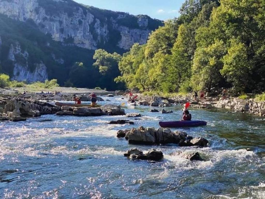 Chalet "Le Petit Olivier" Gites Appart 'Hotel L'Echappee Belle D'Aubenas Logement 2 Sur 3 Kültér fotó